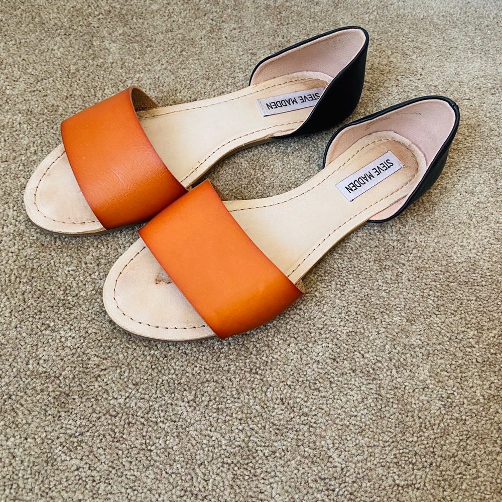 Steve Madden women’s  flats  size 7.5